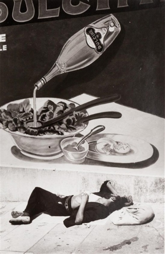 Brassaï. Qui dort dîne 1935 Via mutualart