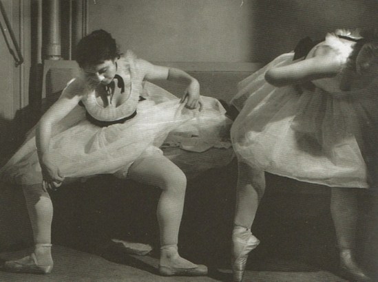 Danseuses Brassaï 1933. Via sokaris