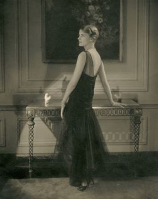 Edward Steichen. Lee Miller 1928 Via pictify