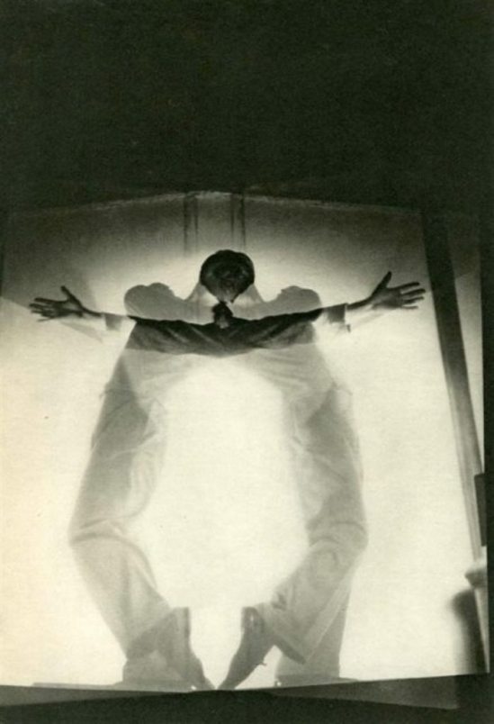 Maurice Tabard. Surimpression 1930. Via liveauctioneers