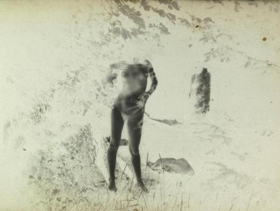 Pierre Bonnard11. Marthe Bonnard vers 1900-1901. RMN