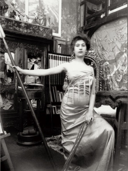 Alphonse Marie Mucha9. Model posing in Mucha's studio rue du Val de Grâce 1900 Via muchafoundation