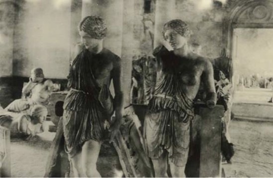 Deborah Turbeville. Versailles 1980