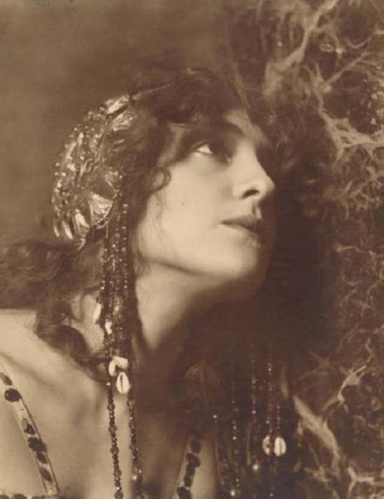 Emilio Sommariva. Lyda Borelli 1911 Via lombardiabenicultura