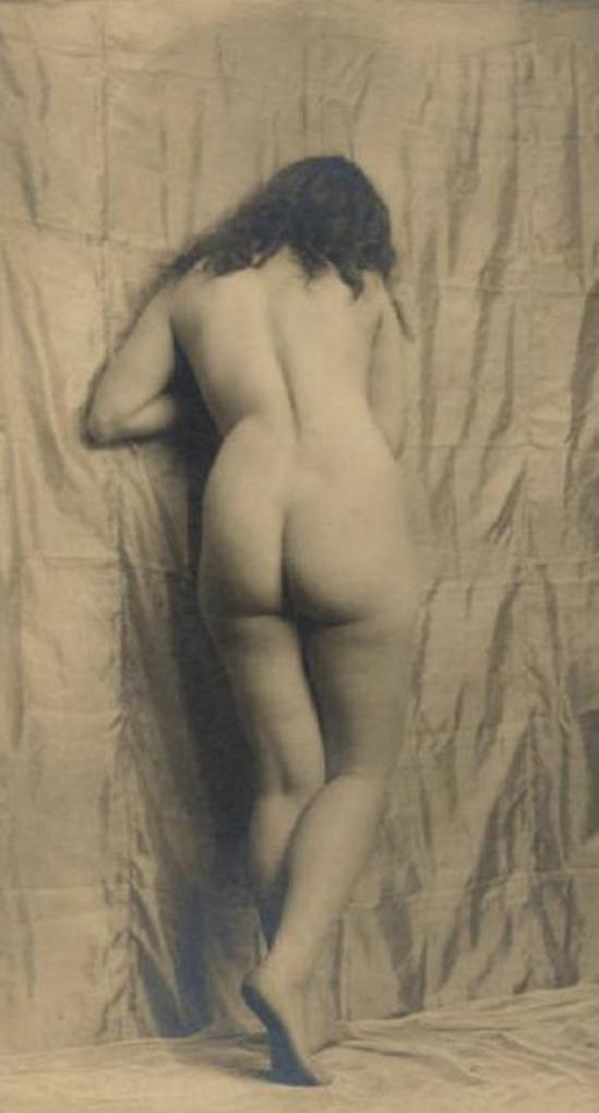 Emilio Sommariva9. Nu féminin 1916-1924 Via lombardiabenicultura