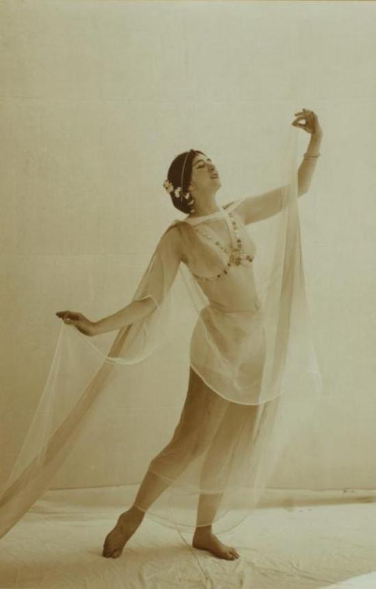 Putnam and Valentine. Ruth St. Denis in The Lotus Pond. (1915)  Via nypl