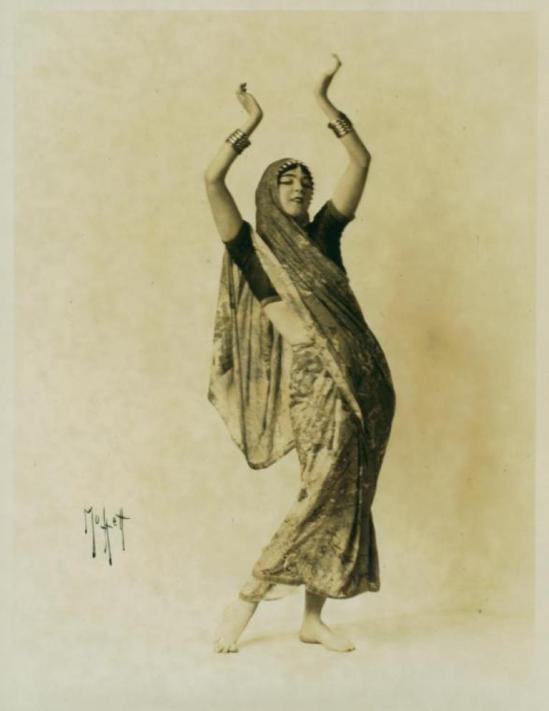 Ruth St Denis, in costume, no specific dance. (1916-1917) Via nypl