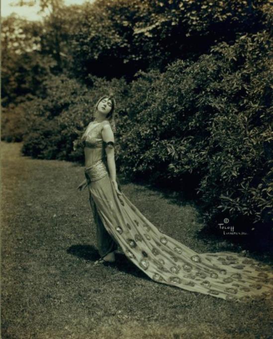 Ruth St Denis in The Peacock, at Ravinia Park a few days after the world premiere. (1914) Via nypl