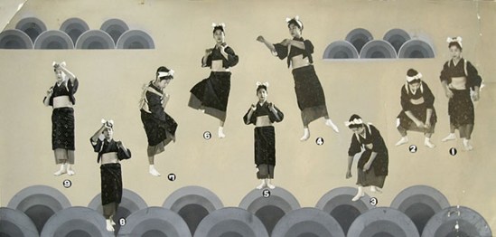 Yomiuri Shimbun Newspaper1 1957 Via sakura-do