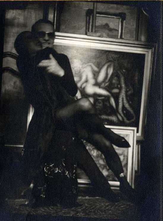 Pierre Molinier. Autoportrait à la poupée 1970 Via galerie verdeau