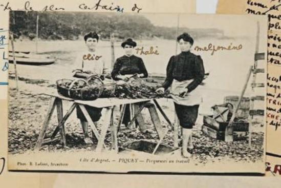 Jean Cocteau. Carte postale autographe, signée [à B. Grasset]. Piquey, 17 Août 1923 Via drouot