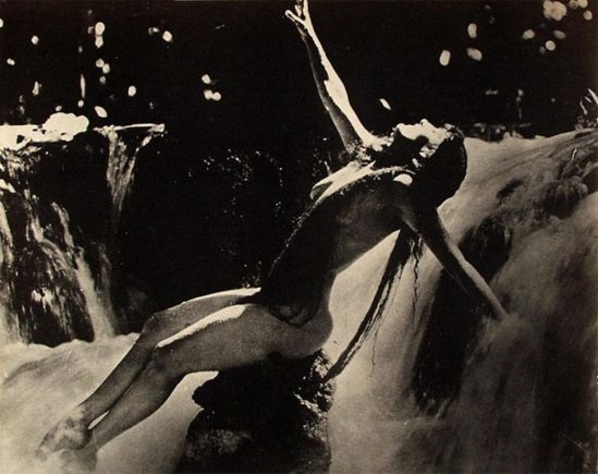 Annette Kellerman in A daughter of the gods 1916 Via internetweekly