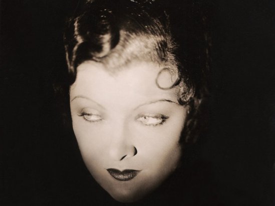 Myrna Loy Via filmsnoirsphotos
