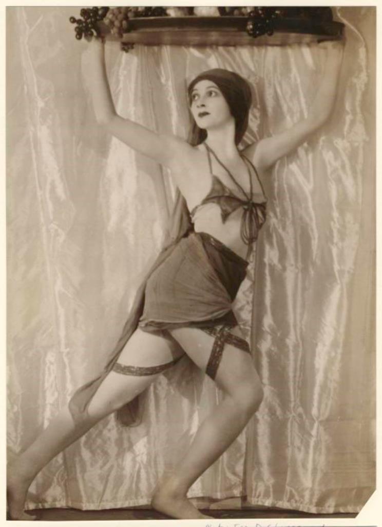 Ira D. Schwarz. Ballerina dancing with a platter of fruit. Via nypl