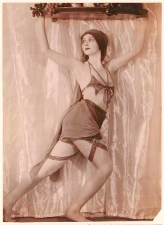 Ira D. Schwarz. Ballerina dancing with a platter of fruit. Via nypl