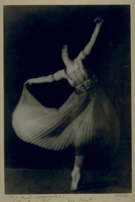 Arnold Genthe. Ruth St Denis 1914. Via cdlib.org