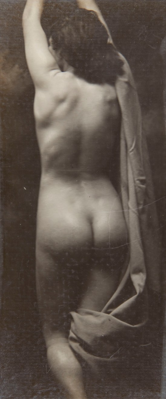 © Hereus de Joan Vilatobà2.  Non daté. Via museunacional