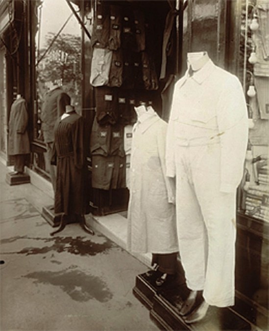 Eugène Atget. Avenue des Gobelins, Paris 1927. Via bnf