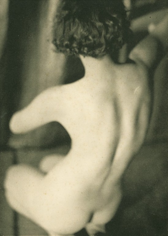 Germaine Krull1. Etude de nu 1930. Via artizar