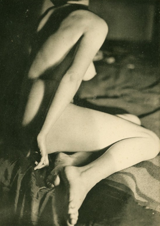 Germaine Krull11. Etude de nu 1930. Via artizar