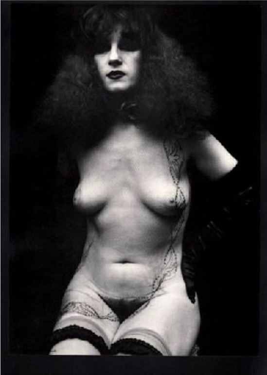 Irina Ionesco. Nu à la dentelle 1935. Via yannlemouel auctions