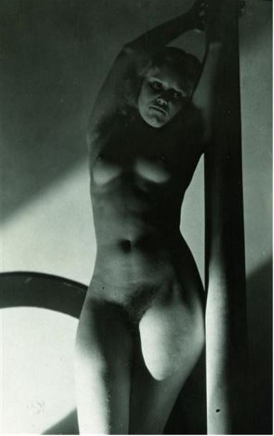 Josef Vetrovsky. Akt 1920- 1929. Via artnet