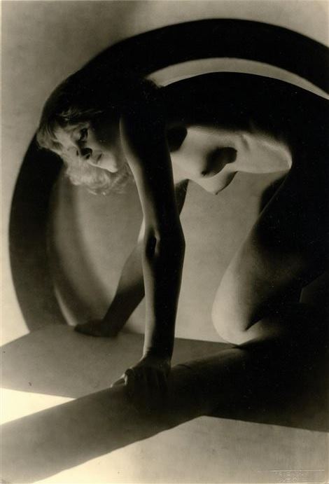 Josef Vetrovsky. Female nude with geometric shapes 1929. Via artnet