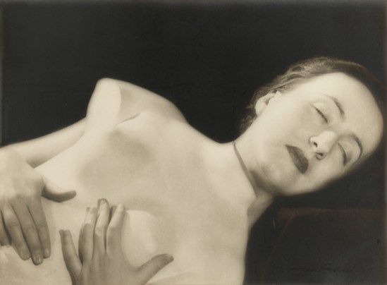 Man Ray. Elongated Woman with Torso of the Medici Venus 1935-1937®Man Ray Trust