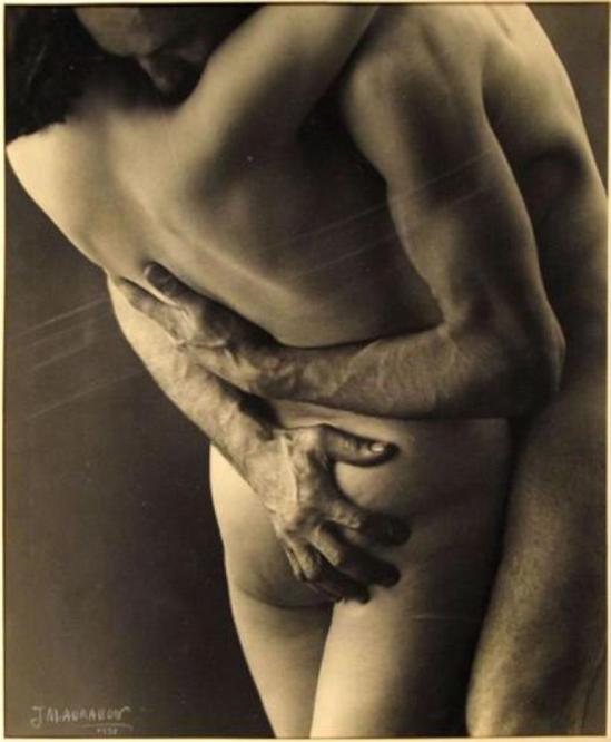 Jean-Marie Auradon. Couple enlacé 1938. Via drouot