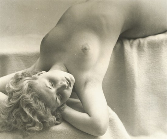 Jean-Marie Auradon Female nude 1940.Via iphotocentral
