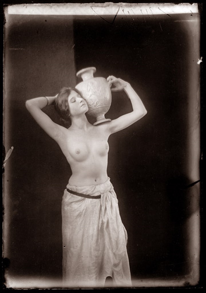 Nikolai Ivanovich Svishtov Paulo (1874-1964). Via photographer.ru