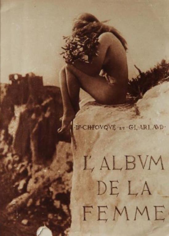 Dr Ch. Fouqué et Georges-Louis Arlaud. L'album de la femme. La morphologie esthétique d'après l'étude du nu. Considérations physiologiques et philosophiques. Editions G. L. Arlaud, Lyon, 1936. Via drouot