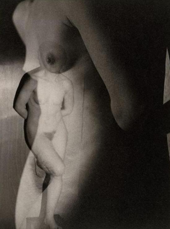 Roger Parry. Sans titre vers 1930. Via rmn