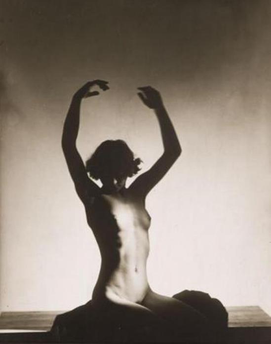 Frantisek Drtikol. Sans titre 1932. Via upm.cz