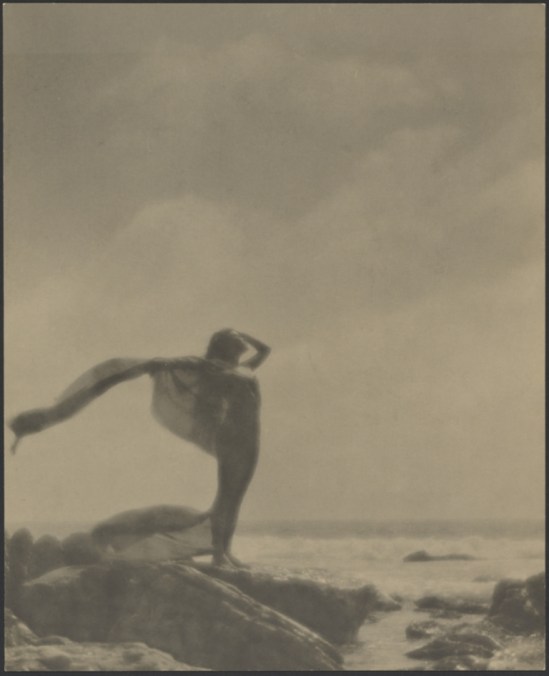 Arthur F. Kales. The siren 1920. Via getty