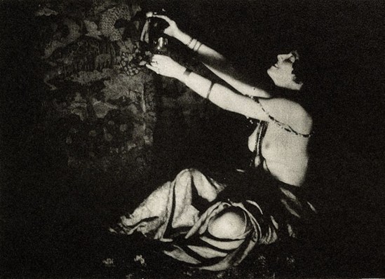 Lejaren à Hiller. The wine of Columbine 1915. Via photogravure