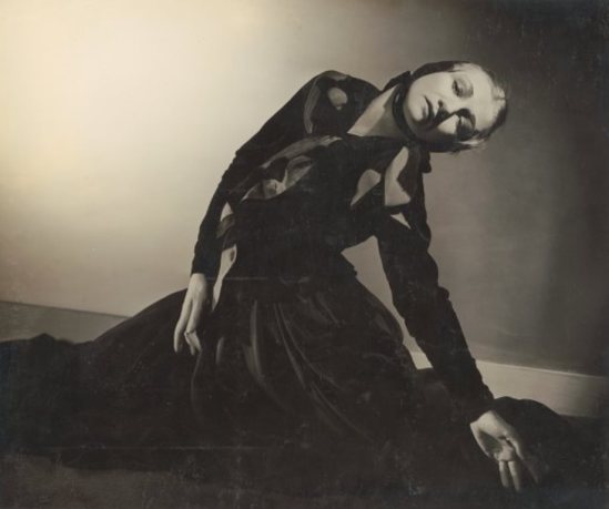 Max Dupain. Portrait of Helene Kirsova, as the Widow in L'Amour sorcier for the Monte Carlo Russian Ballet, 1936-1937. Via nla