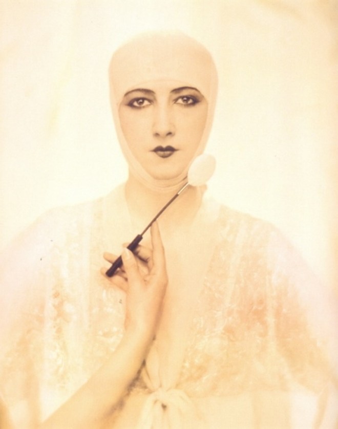 Baron Adolph de Meyer. Elizabeth Arden cosmetics ad, 1927. Via michaellothphotography