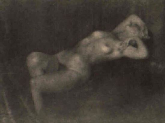 Emery P. Reves-Biro. Nude 1930-1939. Via artnet