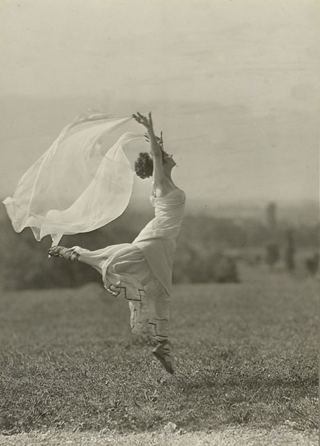 François Frédéric dit Fred Boissonnas. Entre 1911 et 1912. Via ville-ge