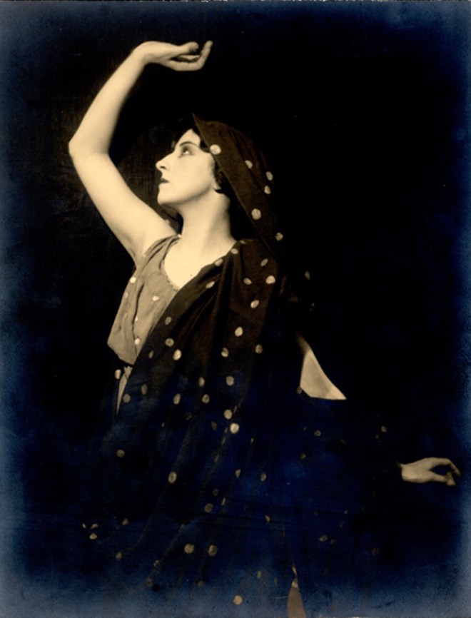 Portrait of Lubov Tchernicheva in Narcisse 1911. Via theredlist