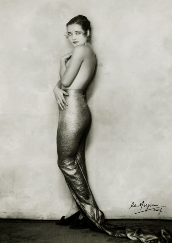 John de Mirjian. Cornelia Rogers as a topless mermaid from Flying High George White musical c. 1930. Via vintagegal on tumblr