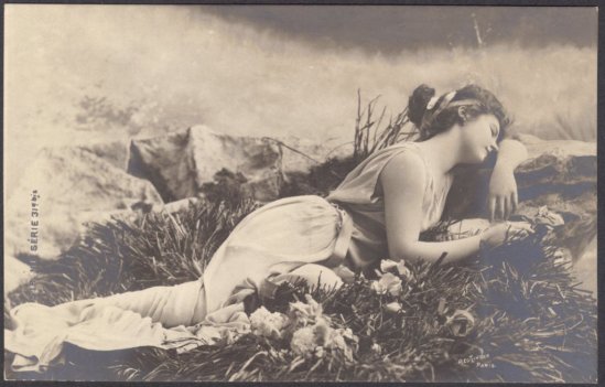 Léopold Reutlinger. Lutece as the Dreaming Venus 1900. Via etsy