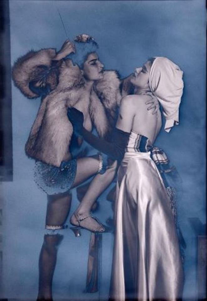 Man Ray. Juliet et Selma Browner 1945. ® Man Ray Trust