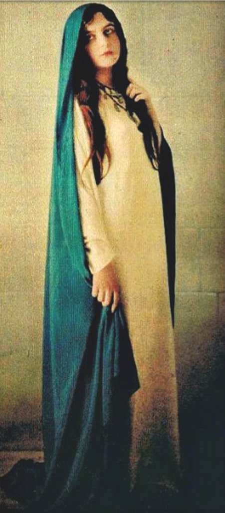 Louis Amédée Mante. Portrait de Cléo de Mérode. Autochrome. Via studioplus