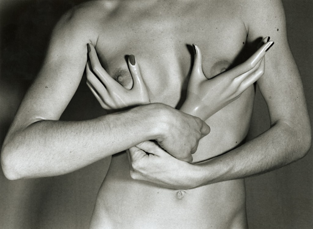 Marcel Mariën. Hands 1980. Via iphotocentral