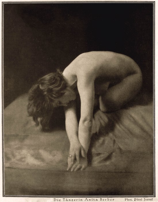 Pécsi Jozsef. La danseuse Anita Berber in dances of vice. Via memim