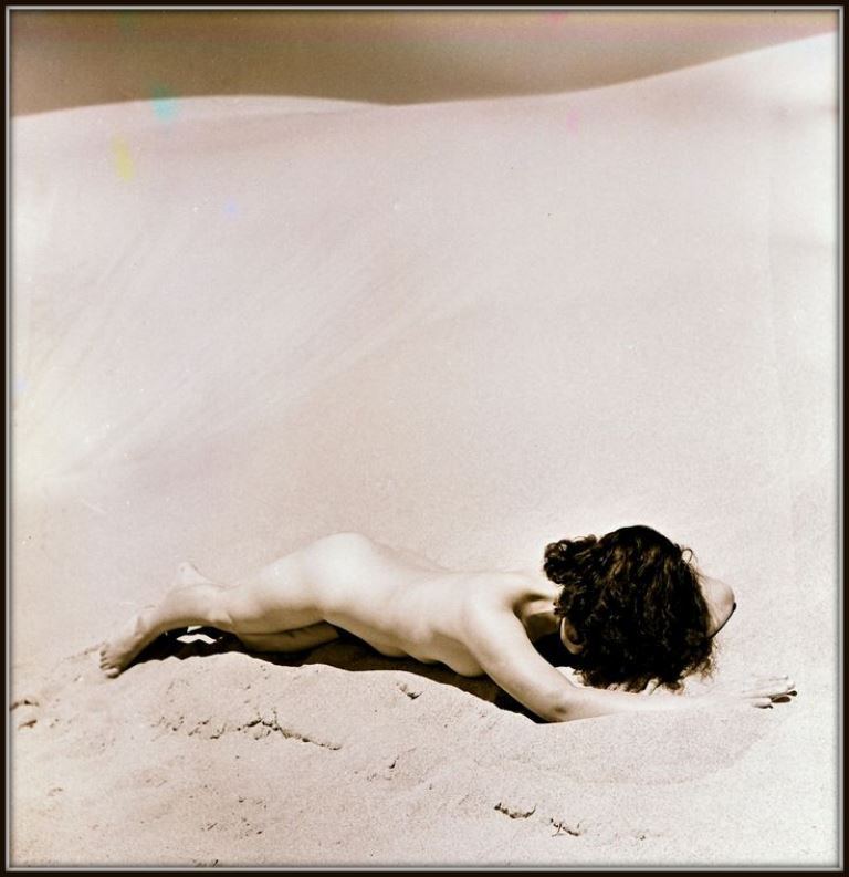 Kansuke Yamamoto. Nu 1952 ©Toshio Yamamoto