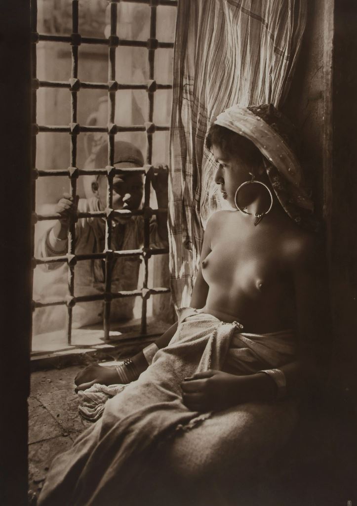Lehnert & Landrock. Harem girl, Tunisia 1915. Via bloomsburyauctions