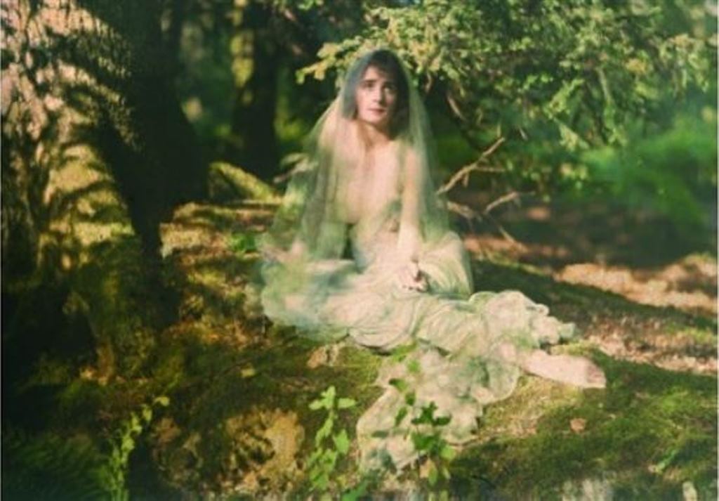 Louis J. Steele. Nu bucolique 1908. Autochrome. Via artnet